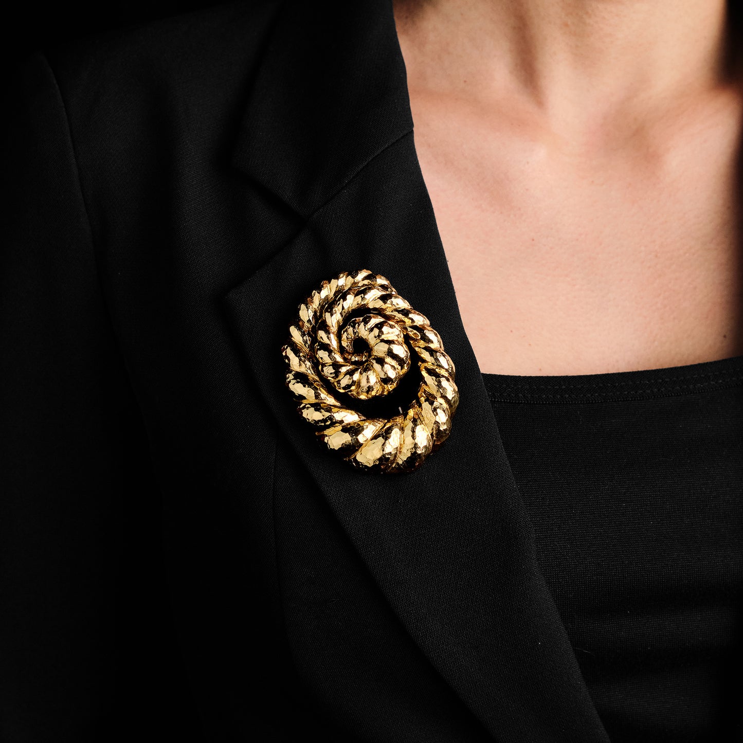 David Webb Hammered Swirl Brooch