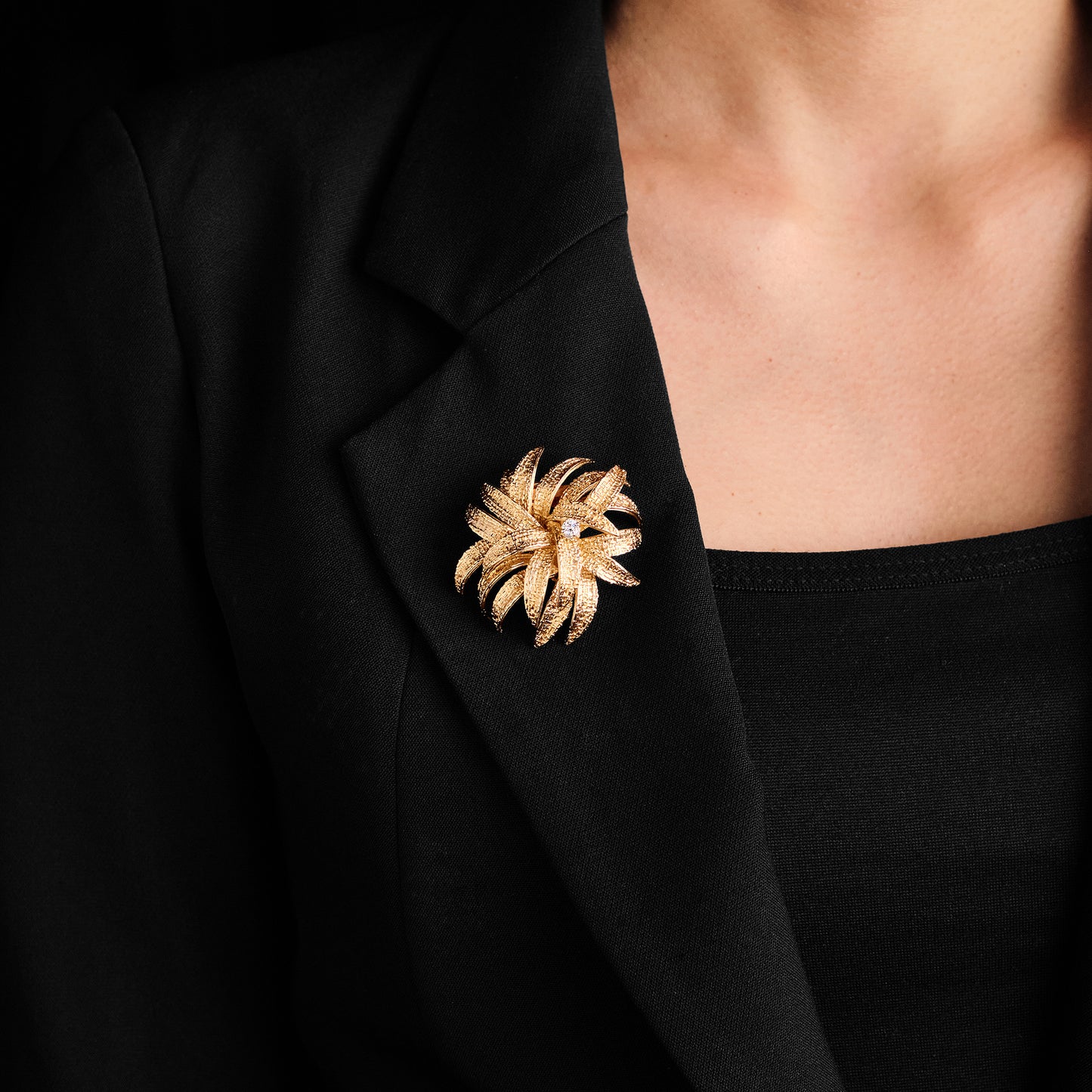 Van Cleef & Arpels "Anémone" Brooch