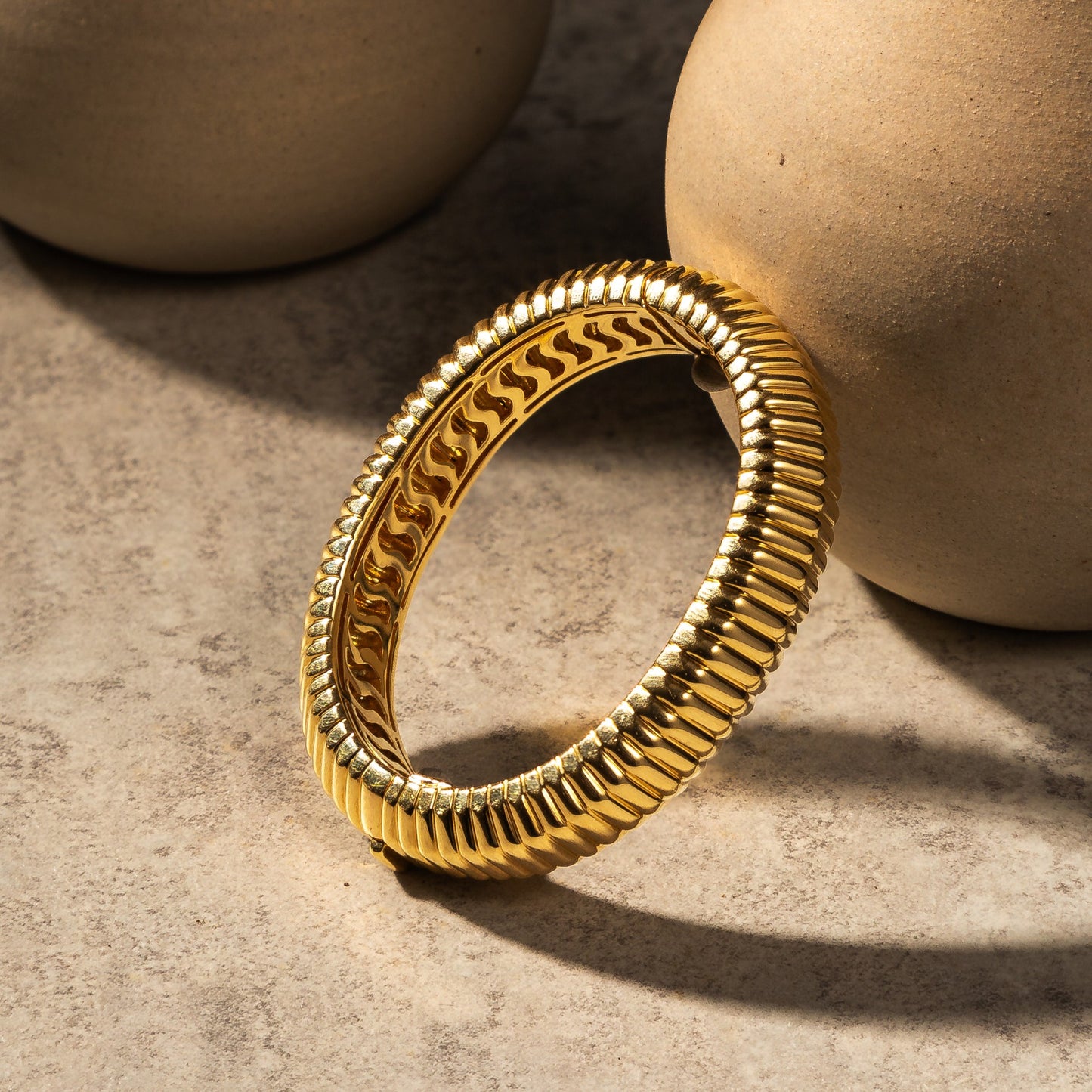 Tiffany & Co Ribbed Gold Bangle