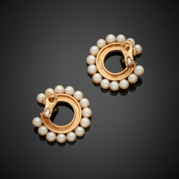 Poiray Pearl Hoop Earrings