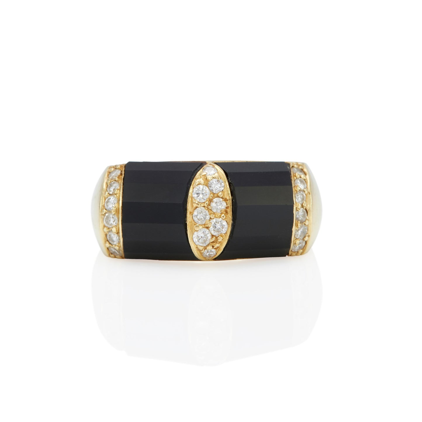 La Triomphe Onyx Ring