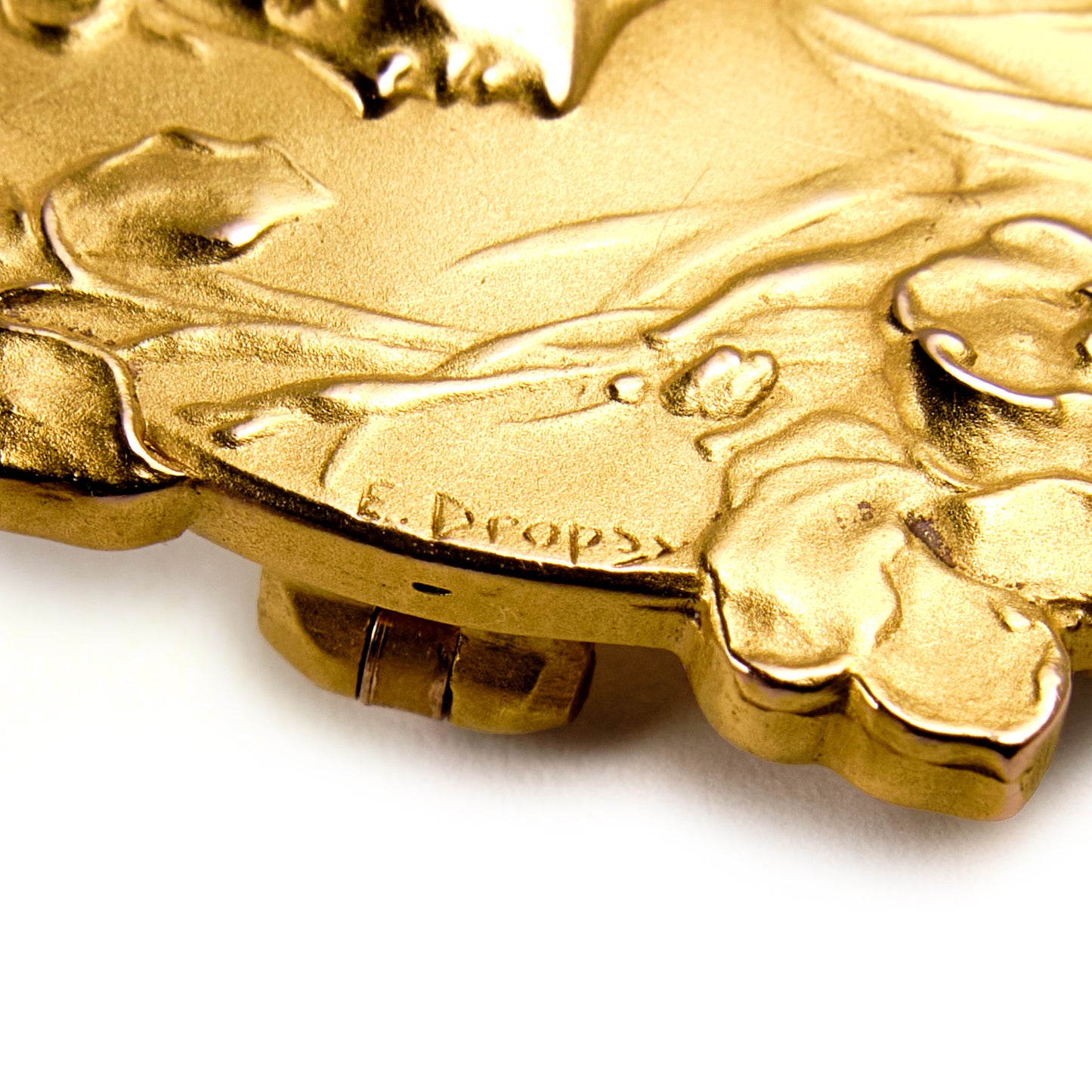 E. Dropsy Brooch