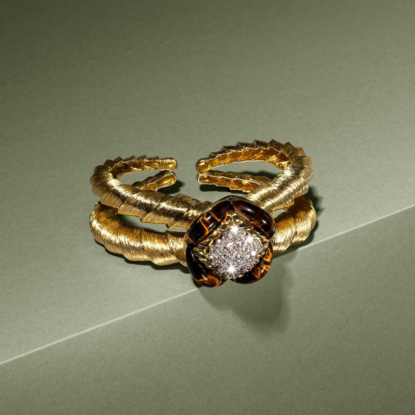 La Triomphe Tiger Eye Cuff Bracelet