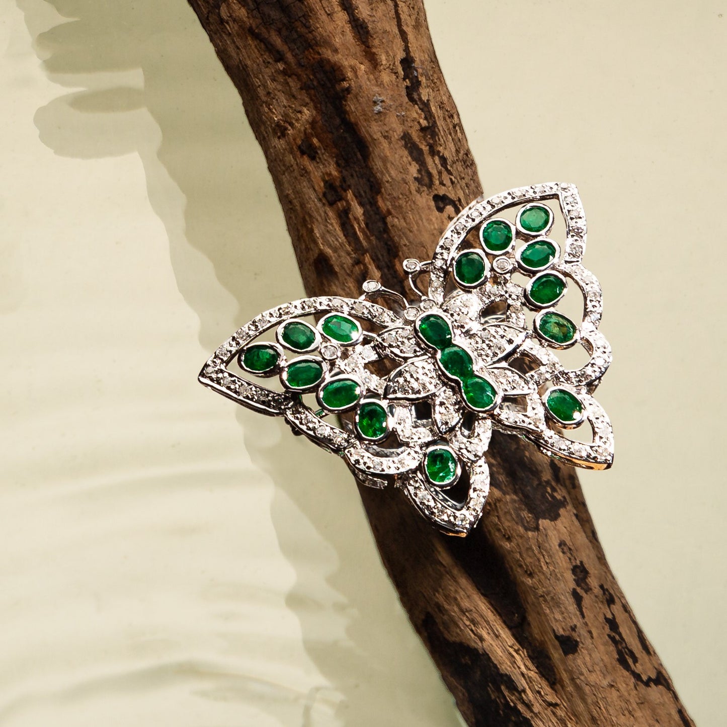 Vintage Emerald and Diamond Brooch