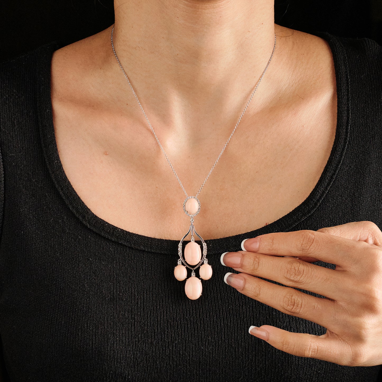 Leo Pizzo Coral Pendant
