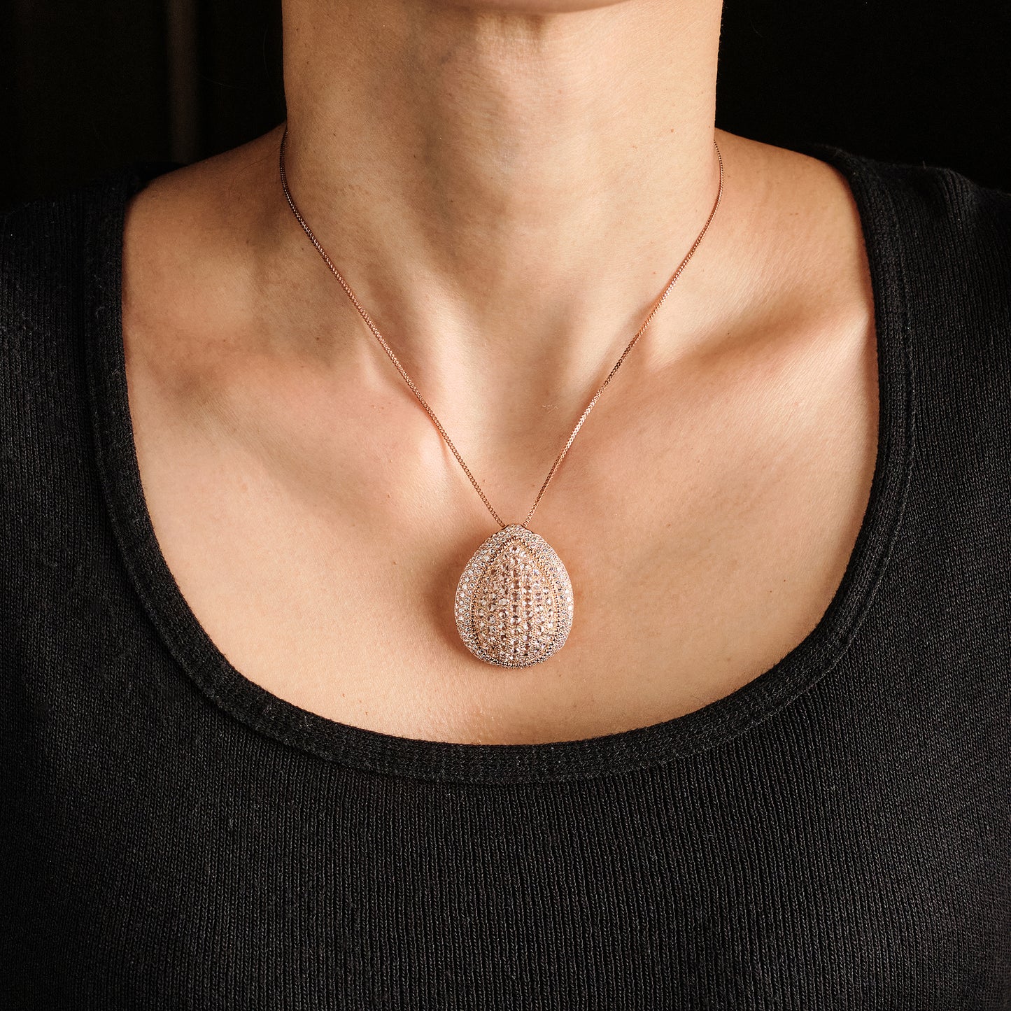 Mouawad Rosette Diamond Pendant