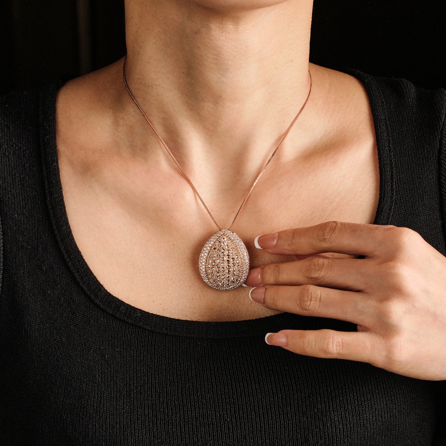 Mouawad Rosette Diamond Pendant