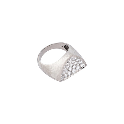 Gubelin Diamond Ring