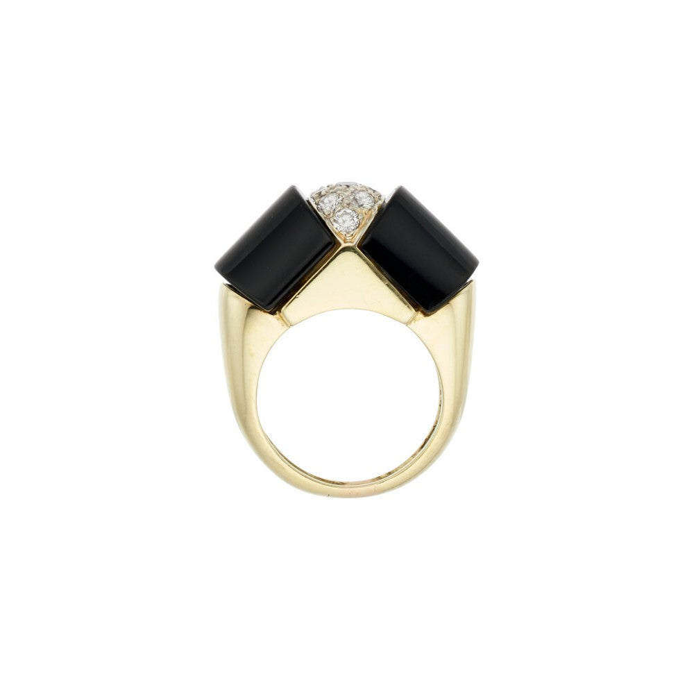 La Triomphe Black Onyx Ring