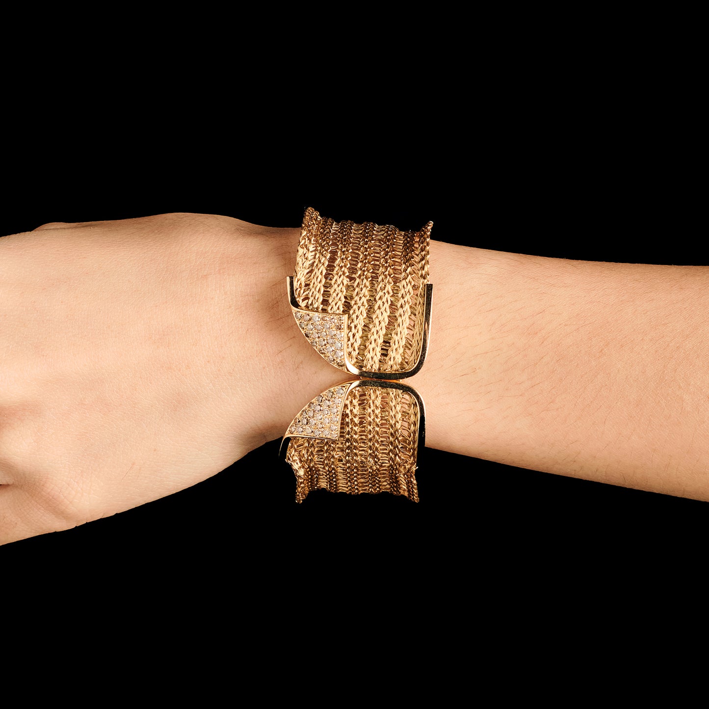 Gübelin Gold and Diamond Bracelet