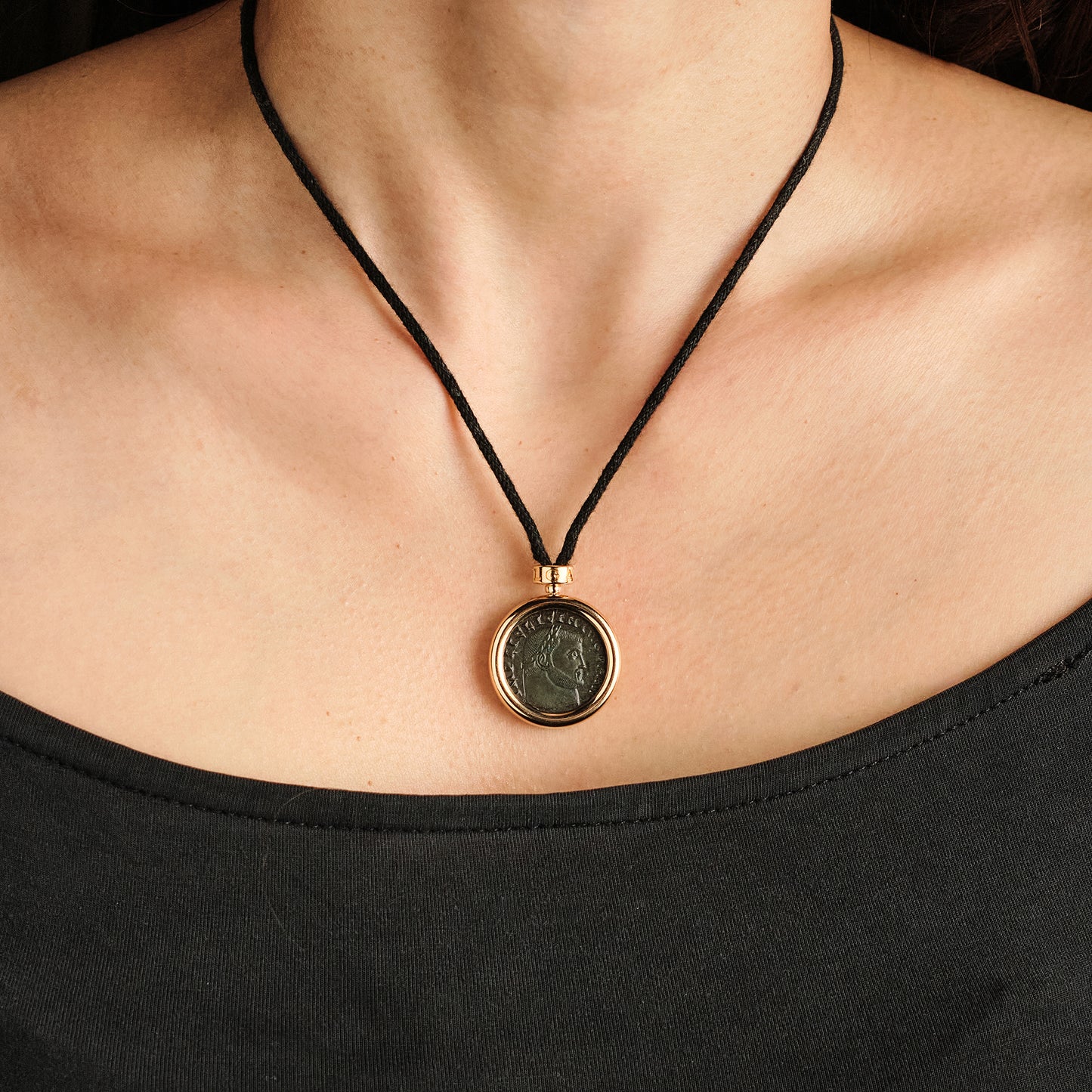 Bulgari 'Monete' Lace Pendant