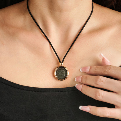 Bulgari 'Monete' Lace Pendant