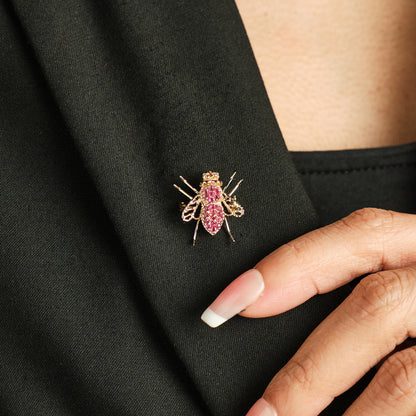 Vintage Bee Ruby Pendant / Brooch