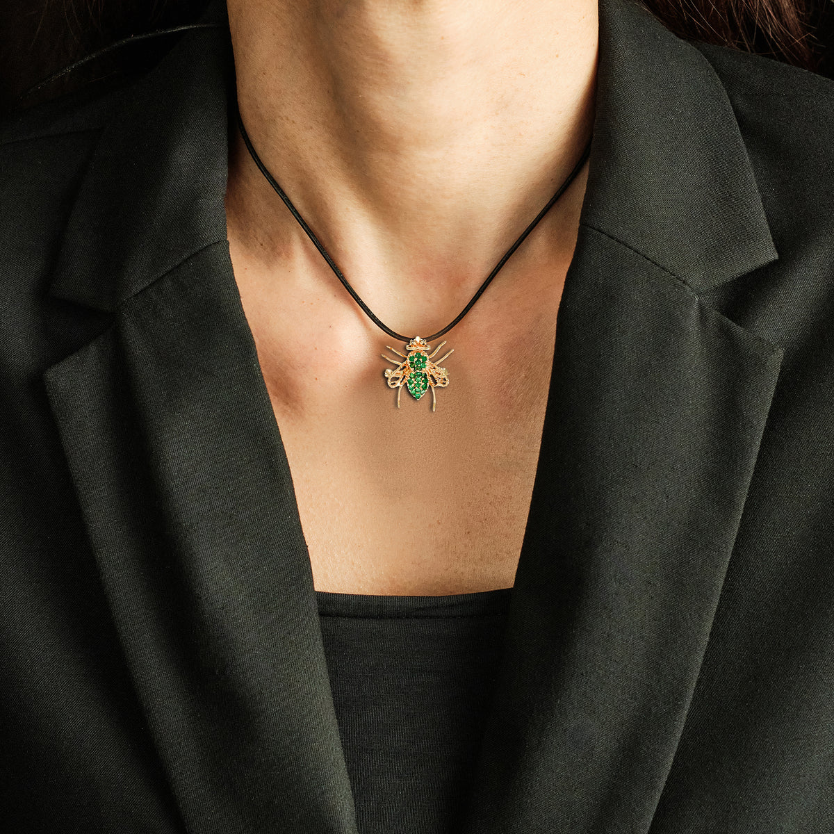 Vintage Bee Emerald Pendant / Brooch