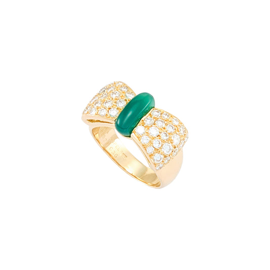 Van Cleef & Arpels Chrysoprase Bow Ring