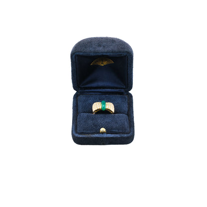 Van Cleef & Arpels Chrysoprase Bow Ring