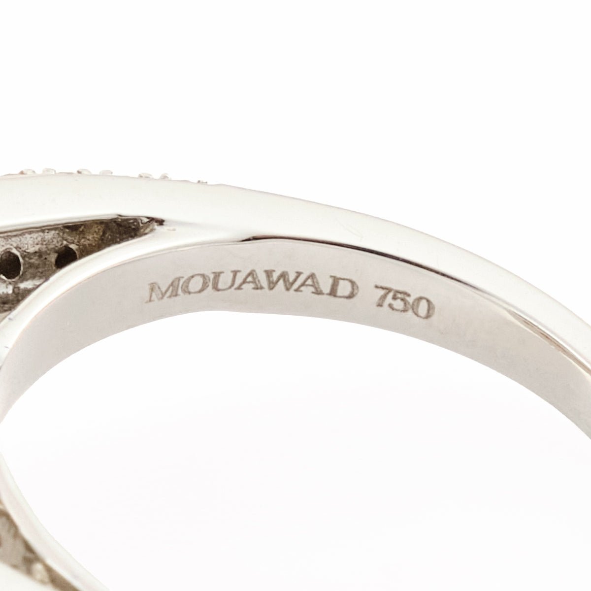 Mouawad "Classic Pearl" Ring