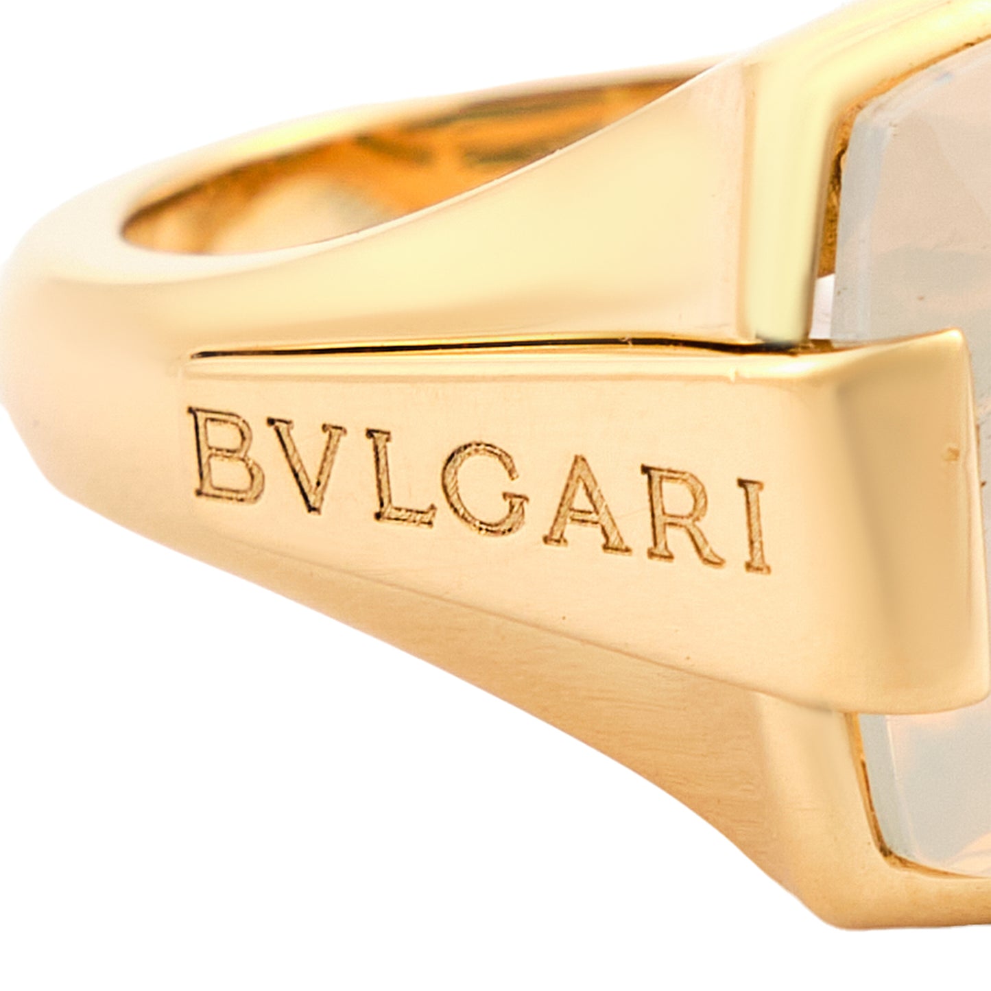 Bvlgari Quartz Ring